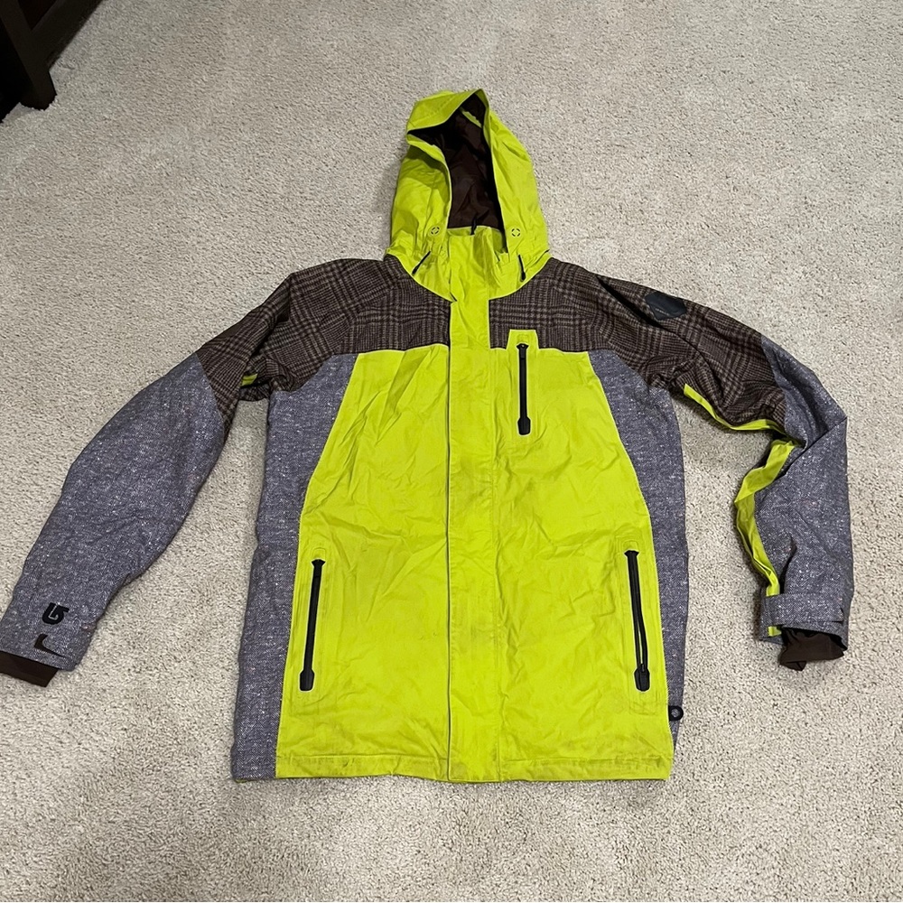 Excellent condition Burton snowboard / ski jacket size large